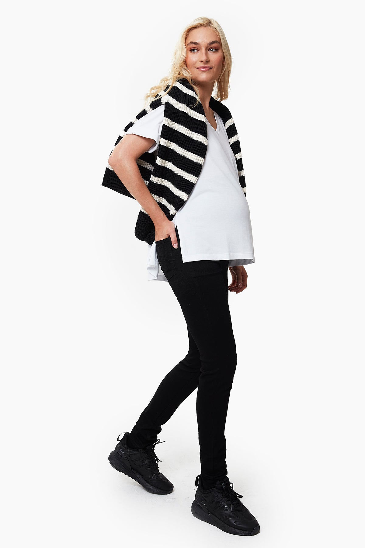 Aura Maternity V-Neck Tee