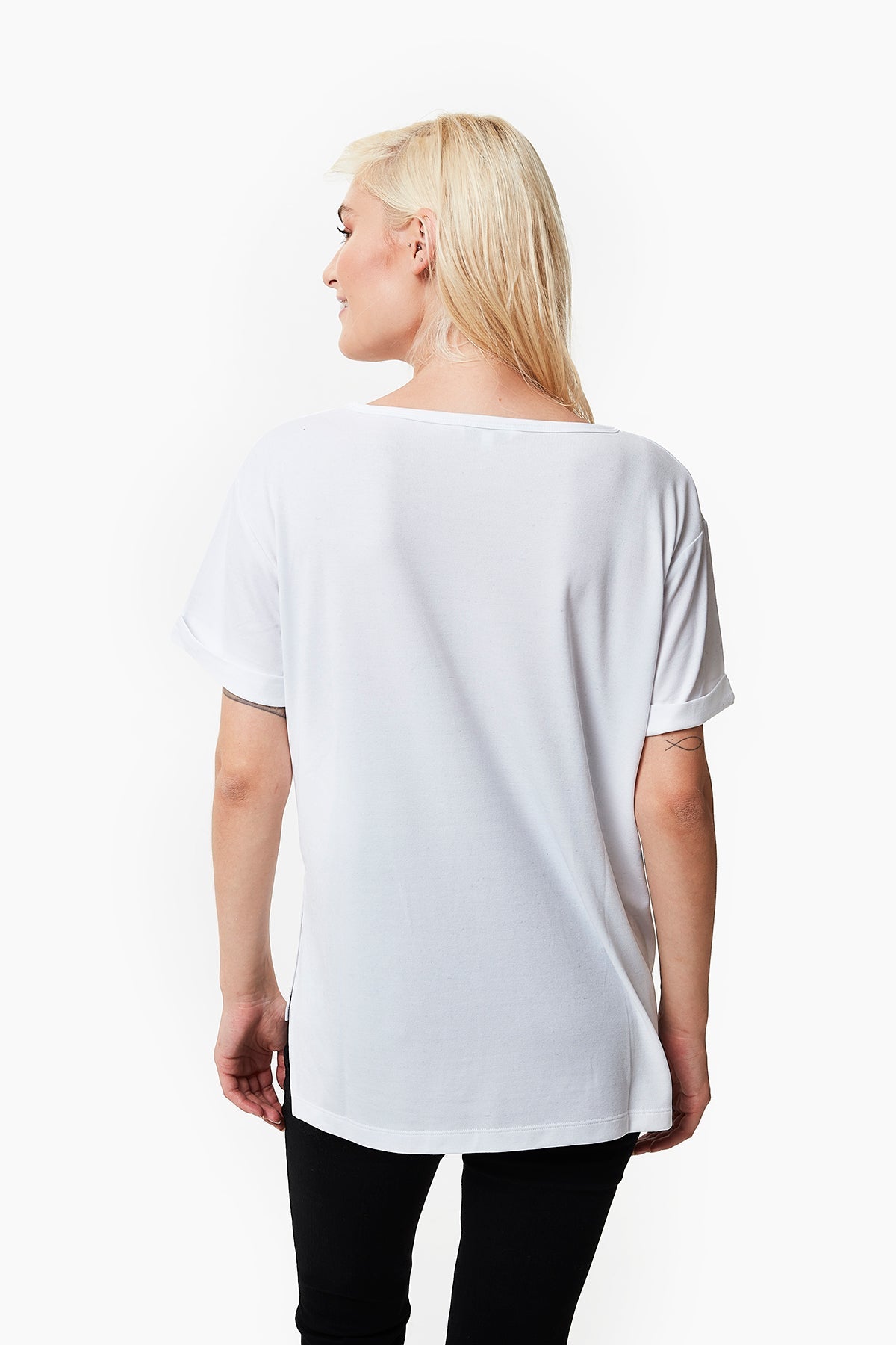 Aura Maternity V-Neck Tee